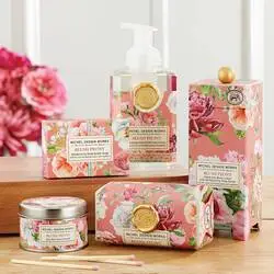 michel-design-works-blush-peony-hostess-gifts-museum-outlets